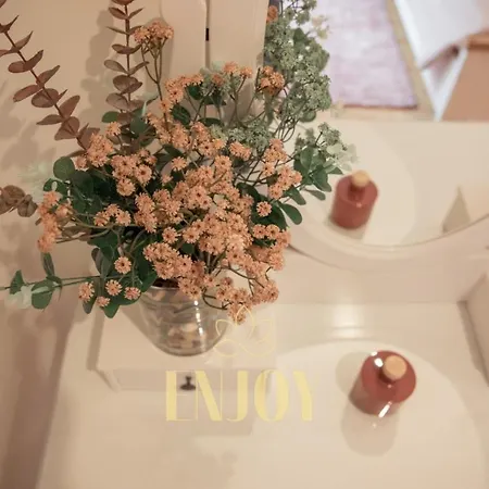 Enjoy Flat By Tonsdeverde