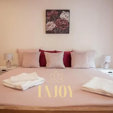 Enjoy Flat By Tonsdeverde Apartment Braga