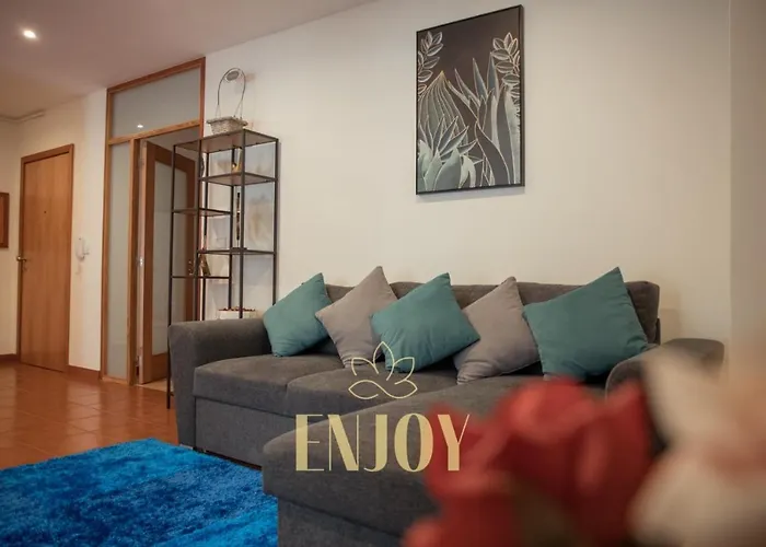 Enjoy Flat By Tonsdeverde Апартаменти